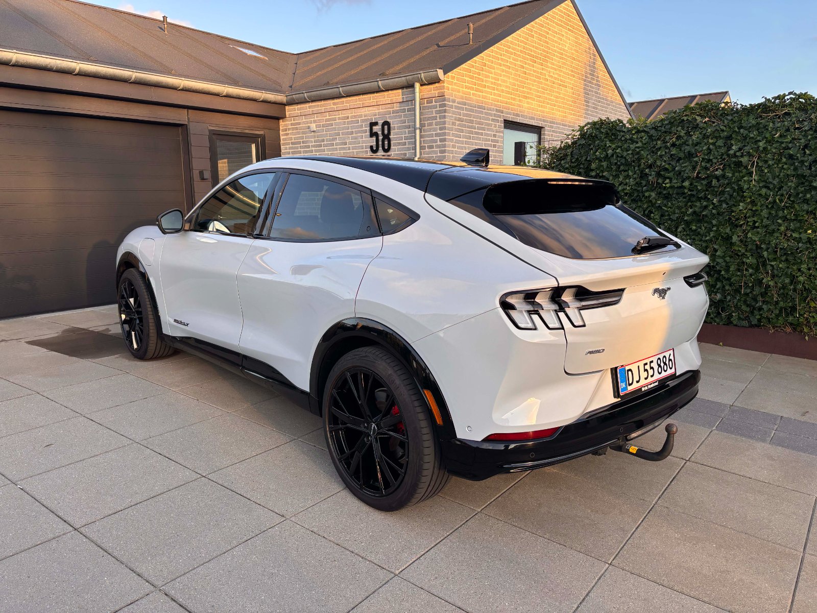 Ford Mustang Mach-E Long Range AWD, 351ps, 2022