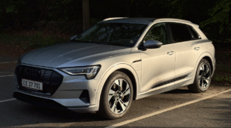 Audi e tron 55 black edition s line quattro 5d