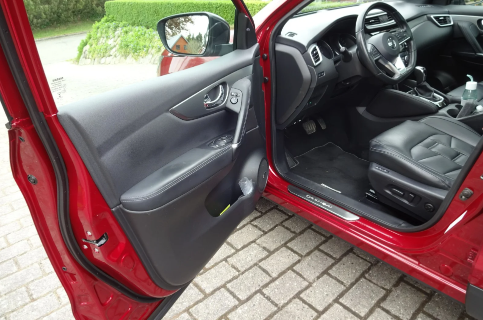 Nissan Qashqai 1.3 DIG-T DCT, 160hp, 2018