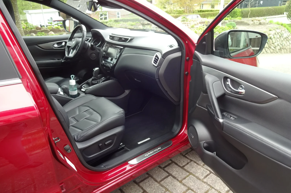 Nissan Qashqai 1.3 DIG-T DCT, 160hp, 2018