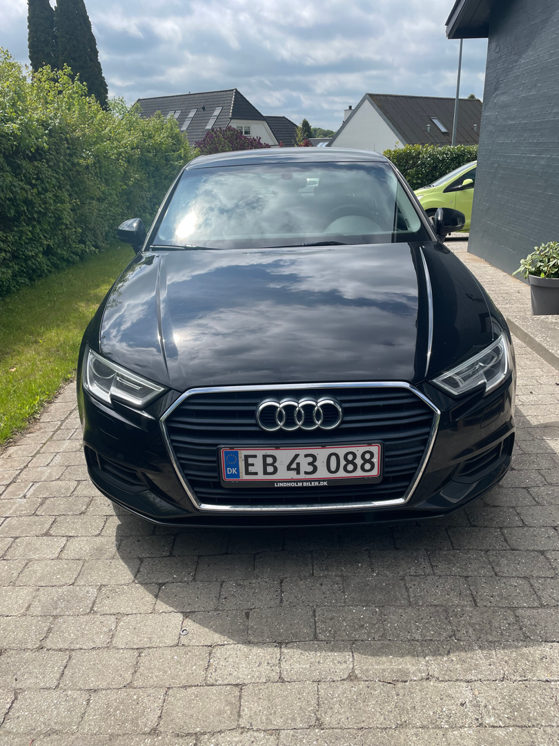 Audi A3 30 Tfsi 4d
