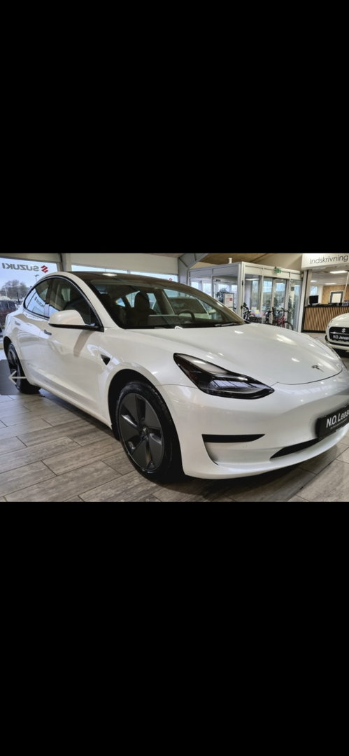 Tesla Model 3 Standard Range Plus, 325ps, 2021