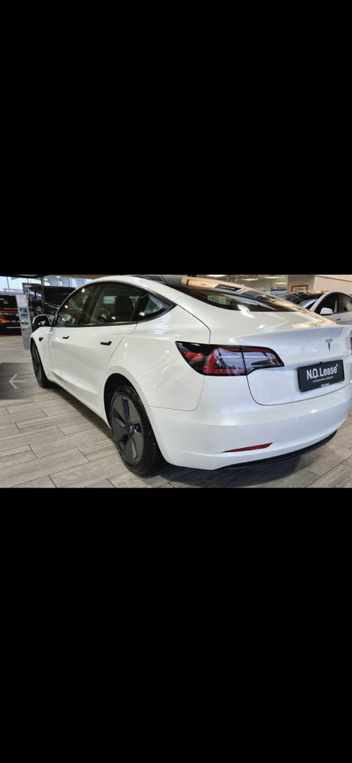 Tesla Model 3 Standard Range Plus, 325ps, 2021