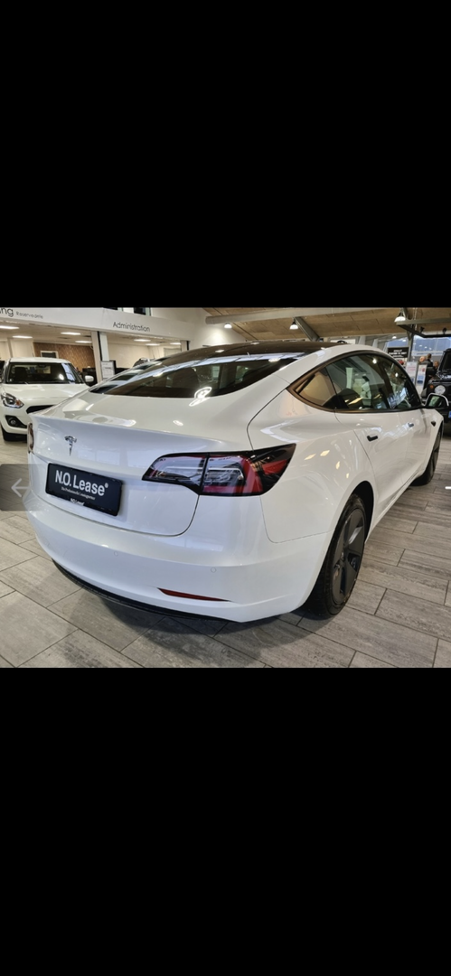Tesla Model 3 Standard Range Plus, 325ps, 2021