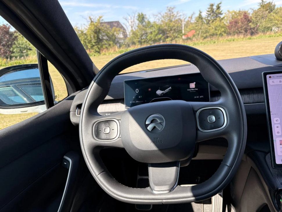 NIO EL7 Long Range, 653hp, 2022