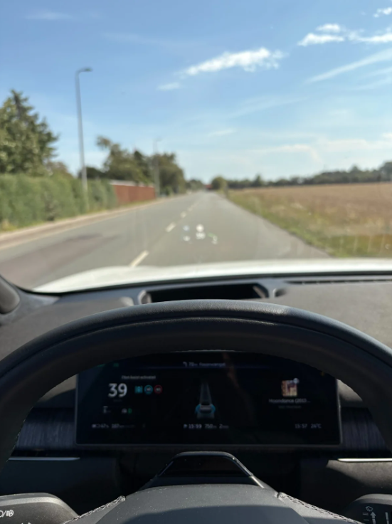 NIO EL7 Long Range, 653hp, 2022
