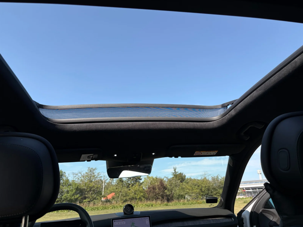 NIO EL7 Long Range, 653hp, 2022