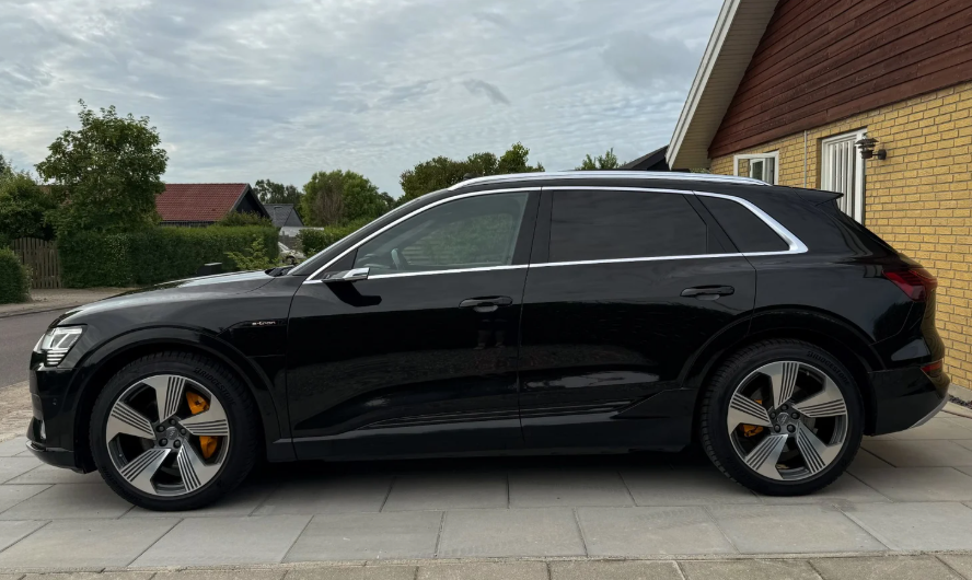 Audi e-tron 55 quattro, 408hp, 2019